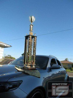 showoff_nissan_01.jpg