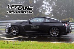 nissan-gt-r-2012-5_1035.jpg