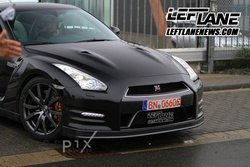 nissan-gt-r-2012-8_1035.jpg