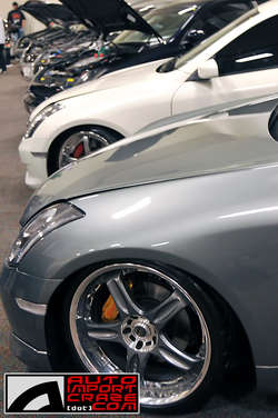 HIN08sm-cars7.jpg
