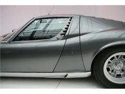 lamborghini_muira_p400_s_7-568-426.jpg