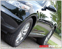 infiniti19a.jpg