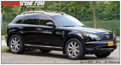 infiniti16a.jpg