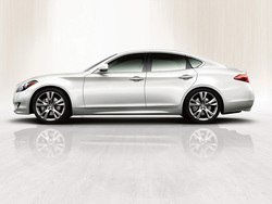 4-2011-infiniti-m.jpg