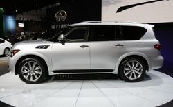 2011-infiniti-QX56-side-view.jpg