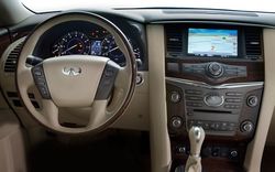 2011-infiniti-QX56-cockpit.jpg