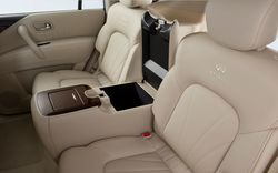 2011-infiniti-QX56-back-seats.jpg 2011-infiniti-QX56-back-seats.jpg
