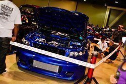940464459_wXZ2G-XL.jpg