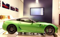 1003_03_z+2010_ferrari_599_hY-KERS_hybrid_concept+profile_view.jpg
