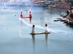 800px-Red_Bull_Air_Race_1_%28Porto%29.jpg