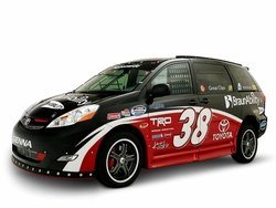 ultimate-nascar-fan-sienna-rampvan.jpg