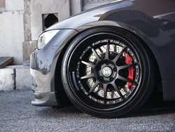 eurp-1107-032009-bmw-335i-yoo-tubewheels.jpg