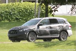 2013-infiniti-jx-spy-shots_100351858_m.jpg