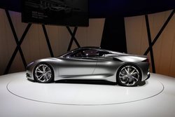 Infiniti-Emerg-E-concept-05-jpg_210313.jpg