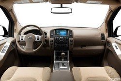 2012_nissan_pathfinder_4dr-suv_sv_fd_evox_1_423.jpg