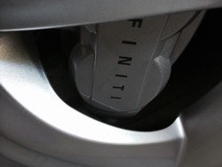 2uek10i.jpg