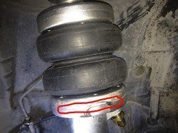 IMG_4538red-leak.jpg