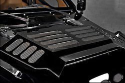 it-has-a-v10-68-liter-engine-powered-by-biofuel.jpg