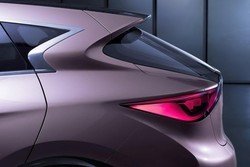 Infiniti-Q30-8-600x400.jpg