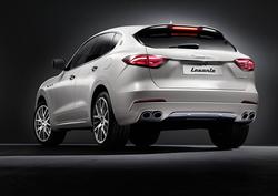 28606-2017-maserati-levante-suv-officially-revealed_4_zps0xuldpkx.jpg