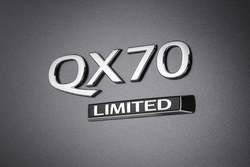 2017_Infiniti_QX70%20Limited_08_zps7l0qmcrn.jpg