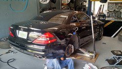 27904169954_93726c8e27_b.jpg