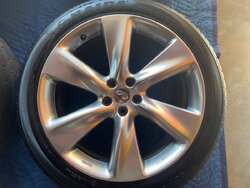 qx70 wheel 3.jpeg