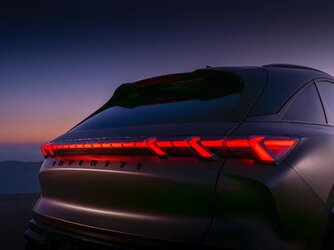 QX65 Monograph-18622.jpg