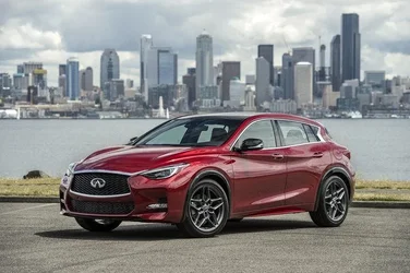05_2017_infiniti_qx30_sport_red.webp 05_2017_infiniti_qx30_sport_red.webp