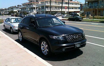 Gina: 2005 Infiniti FX35 AWD